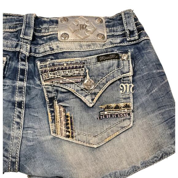Miss Me Signature Short Womens Size 29 Blue Distressed Rhinestones Embroidery - Picture 14 of 16